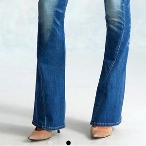 True Religion Jeans Joey Flare SZ 25 Low Waist Medium Denim Wash